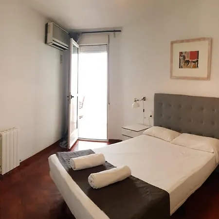 Total Gran Via Apartment